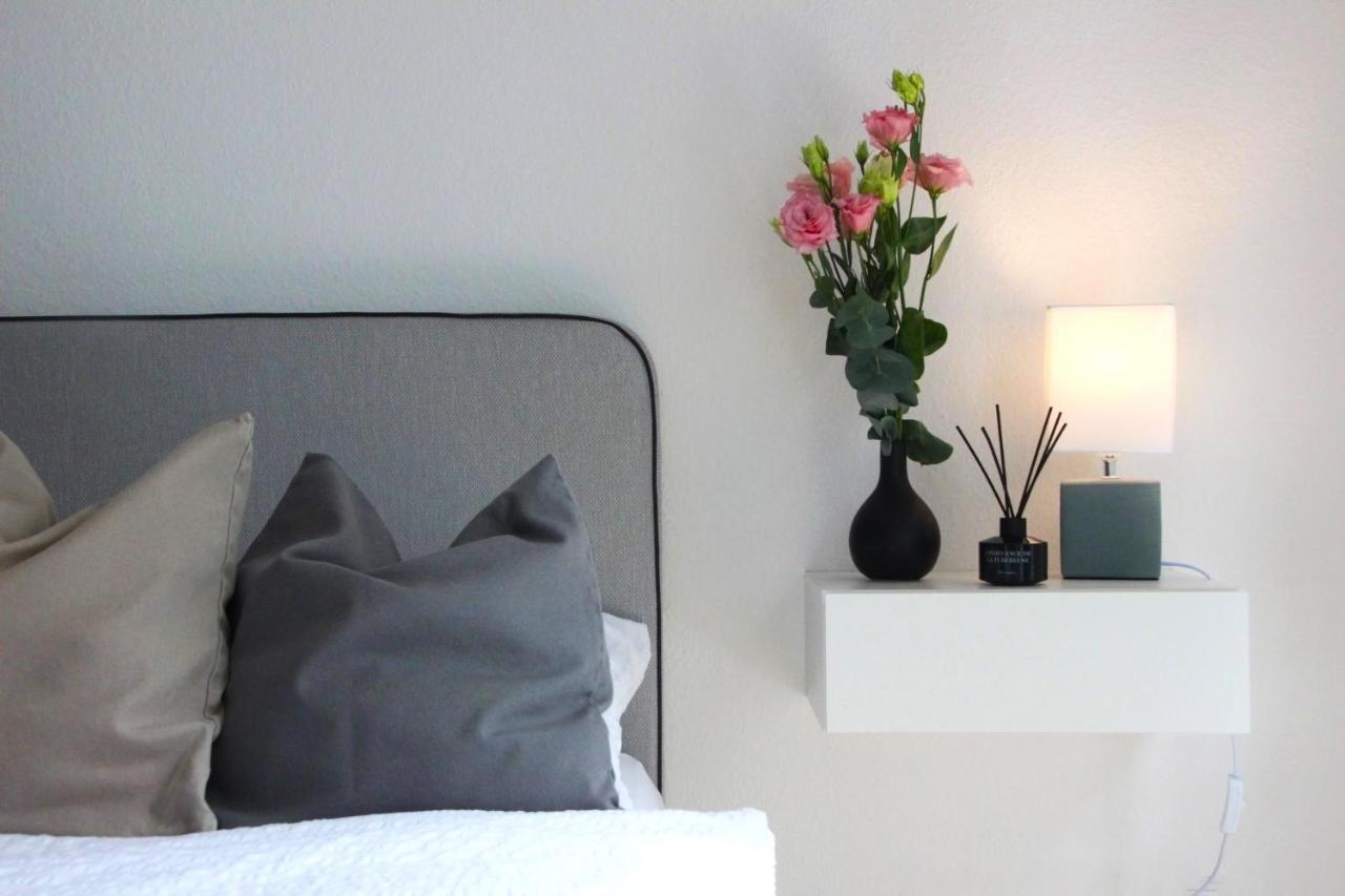 Dreamspace L Kingsize Bett + Free Coffee & Cookies * Darmstadt